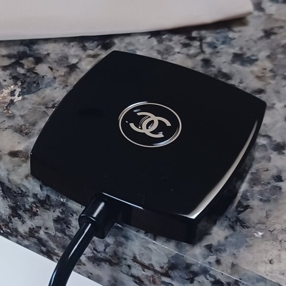 CHANEL Bag Hanger Hook with CC logo - New - Picture 5 of 7